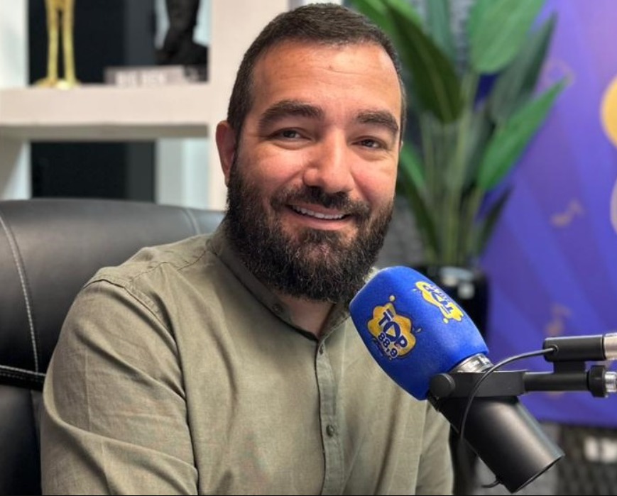 Oswaldo Meza no podcast Na Mesa com o Meza